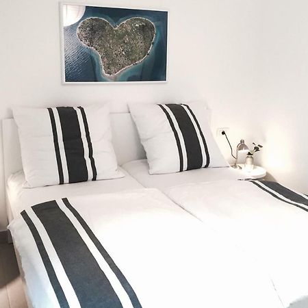Apartmani Zivaljic Трогир Экстерьер фото